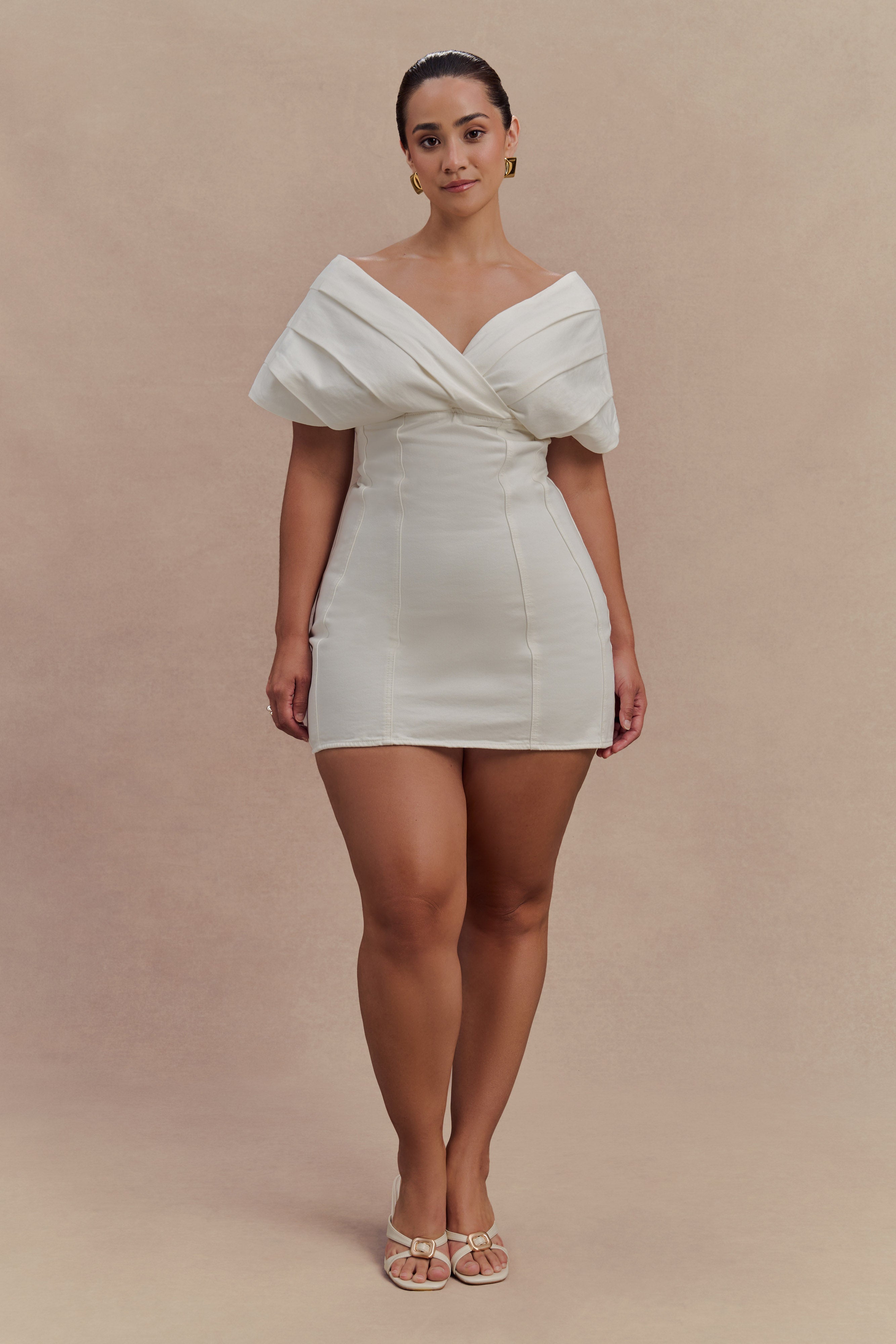 mmeeme Rosychiffonoff shoulder bare エムエメ Pascale Off Shoulder Denim Mini Dress - White | MESHKI US