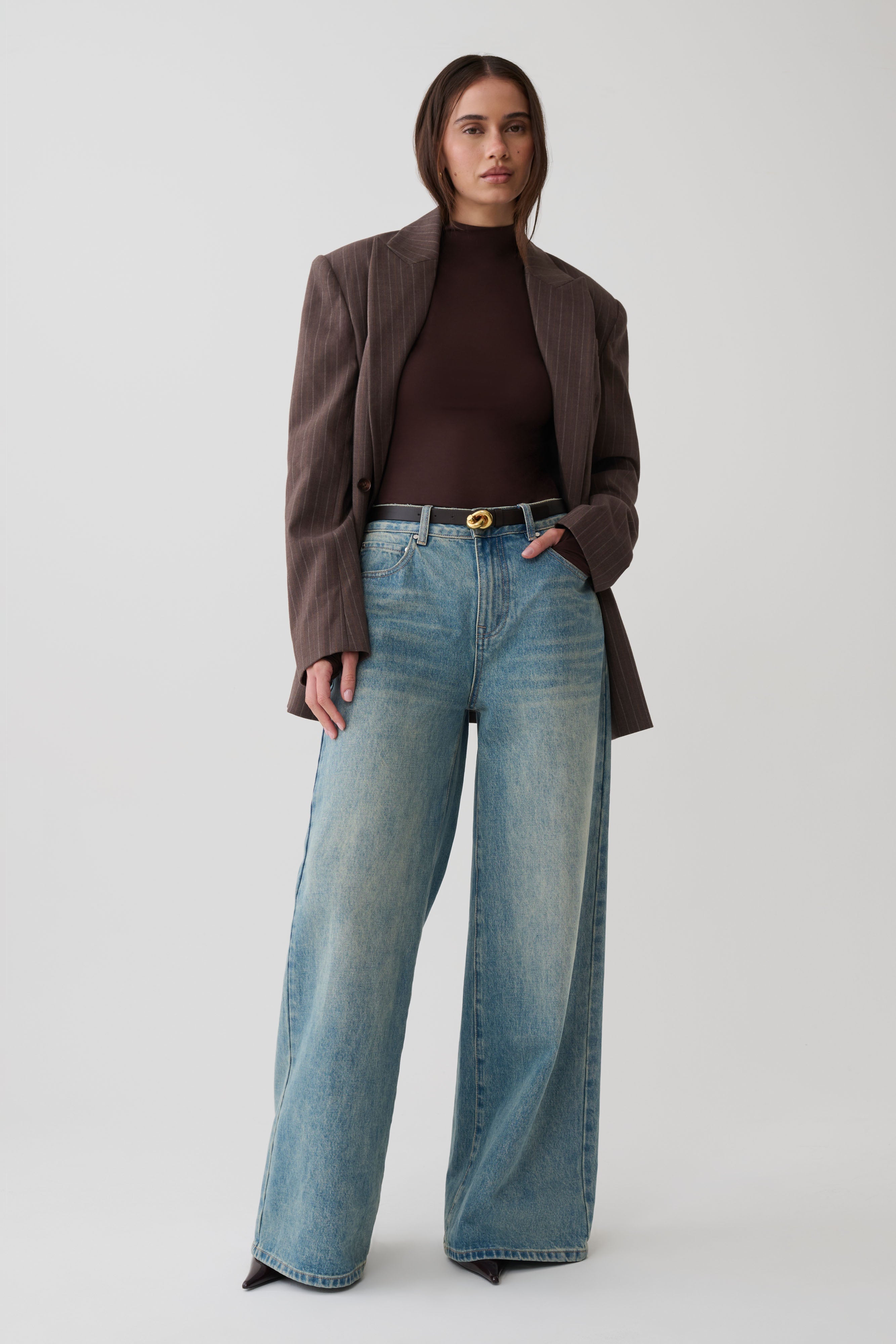 RUFF NECK メイドイン MADE IN UNDERGROUND Jurney Longsleeve Roll Neck Top - Dark Chocolate | MESHKI US
