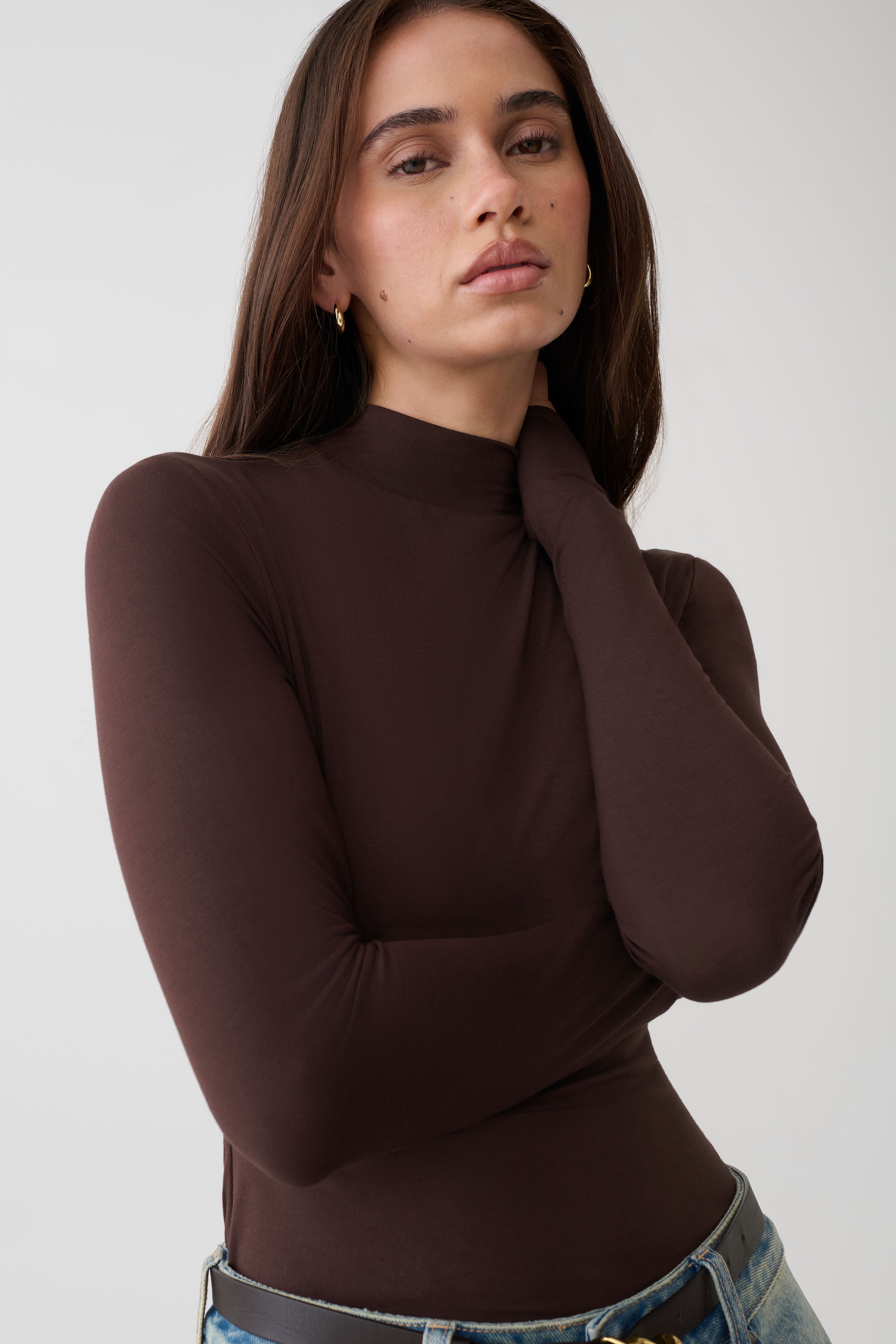Jurney Longsleeve Roll Neck Top - Dark Chocolate | MESHKI US
